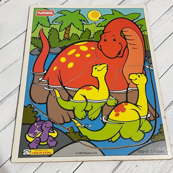 Vintage Playskool Land Before Time Dinosaur Puzzle - Picture 1 of 5